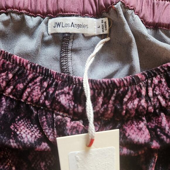 Johnny Was Floral Embroidered velvet wide leg pants size large - Picture 6 of 7